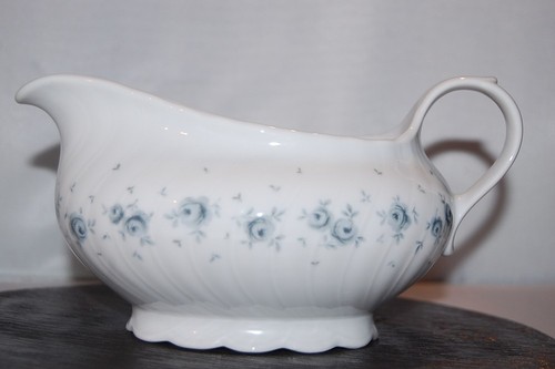 Gravy boat regina - rose, edge