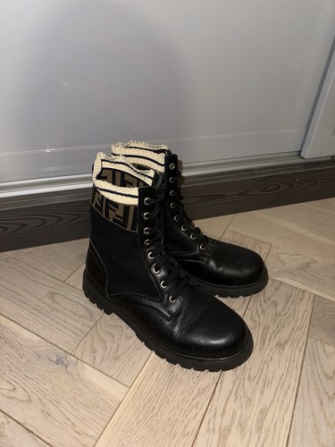 Fendi boot - fendi,
