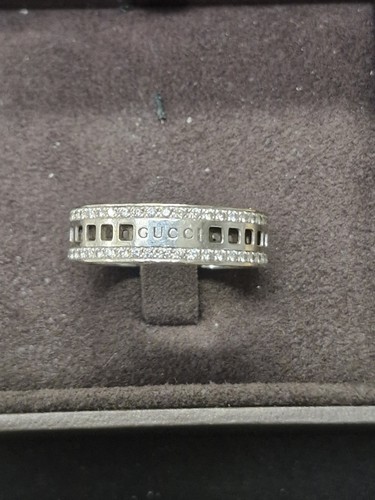 Carat white yellow gold - 18,