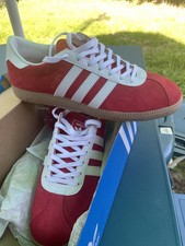Adidas Athens Size 7