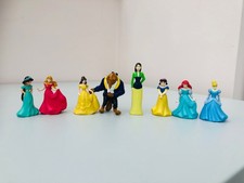 8 small Disney Princess