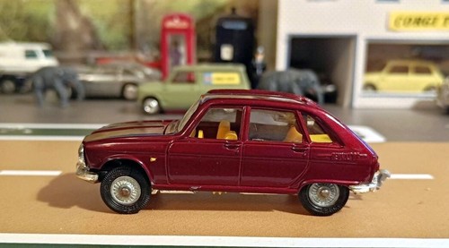 Corgi toys renault ts - corgi, 16