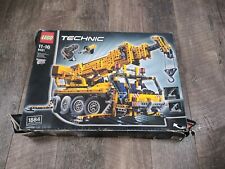 LEGO TECHNIC: Mobile Crane (8421)