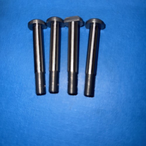 Big end bolt - end, pb