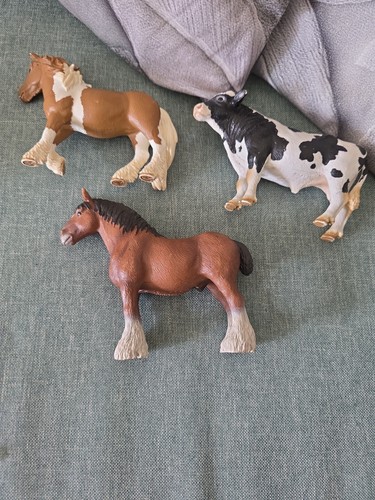 Schleich cow and horses - cow, 2