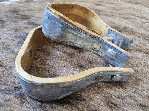 Western stirrups hardwood - -,