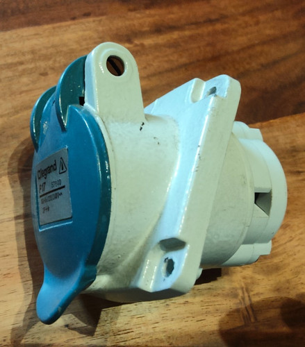 Legrand p17 57840 - p17, 220/240v