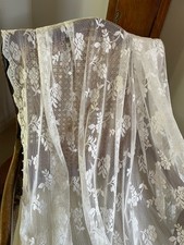 DELIGHTFUL  55"X94" FRENCH