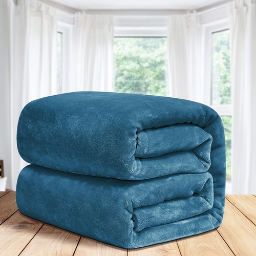 Fluffy sherpa fleece blanket - fleece,