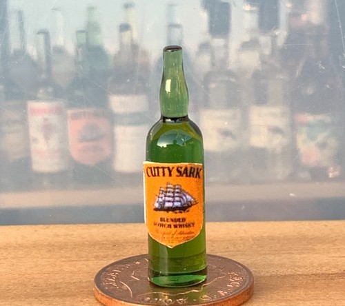 Doll house cutty sark whisky - sark,