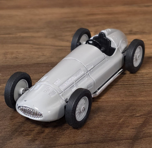 Corgi mercedes benz w154 - corgi,