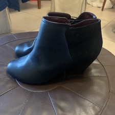 LADIES EVANS BLACK ANKLE BOOTS