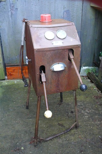 Vintage garage tools - ,