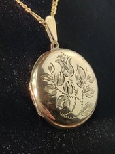 Vintage 9ct Solid Gold Locket