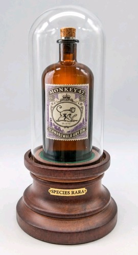 Monkey dry gin bottle - dry,