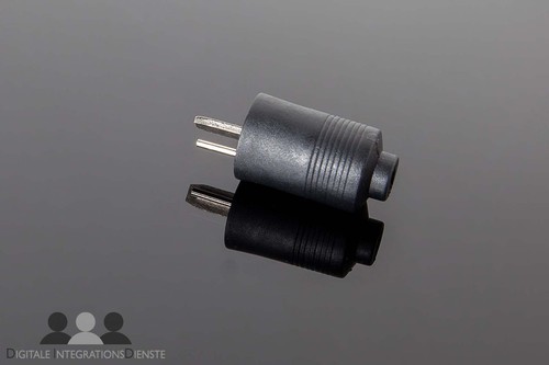 Speaker plug for beolink - speaker,