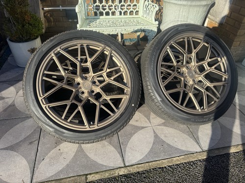 Genuine urban vossen 1 - genuine,