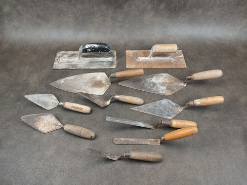 Job lot bricklayers - lot,