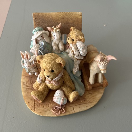 Cherished teddies figurine - teddies,