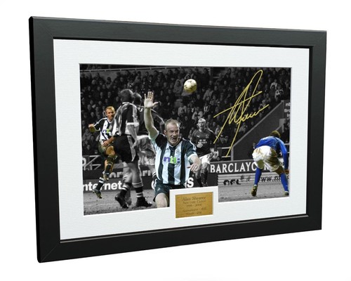Signed alan shearer newcastle - shearer,