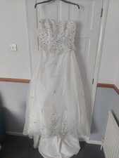 Romantica Size 10 Wedding Dress And Veil
