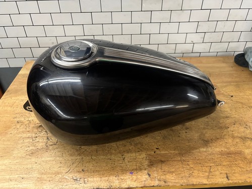 Harley xl1200 custom - harley,
