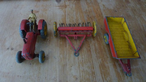 Vintage dinky massey - dinky, harris