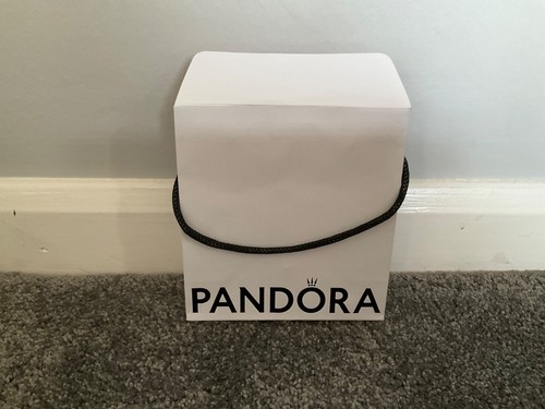 Pandora paper gift bag with