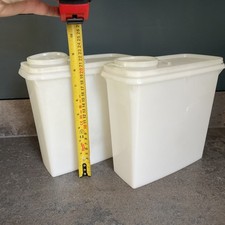 2 x Vintage Tupperware Cereal