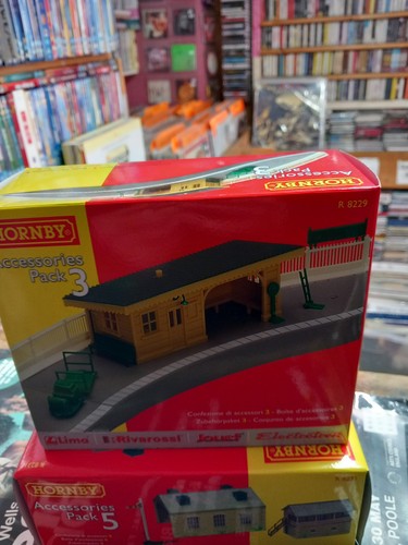Hornby r8229 accessories pack - accessories,