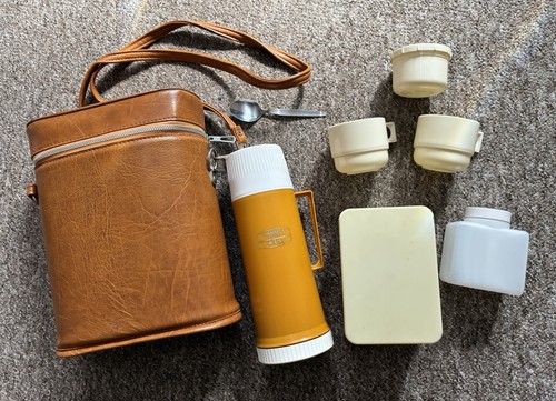Vintage thermos picnic set - thermos,