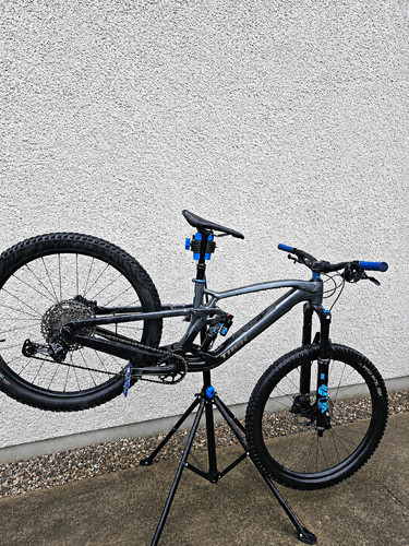 Trek full suspension 27in - trek,