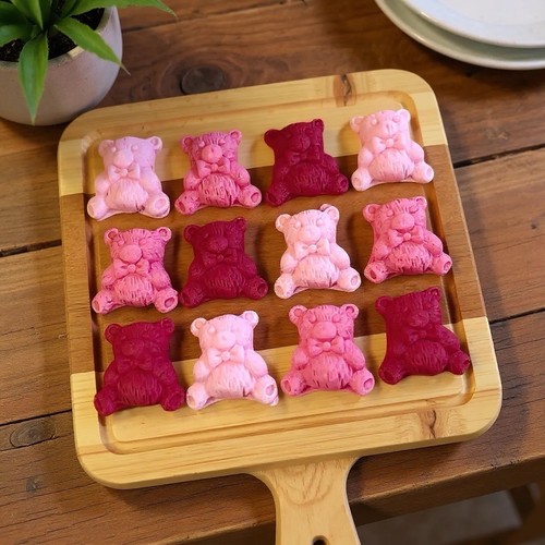 Pink edible fondant - pink,