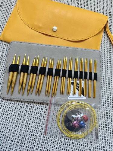 Interchangeable circular - ,