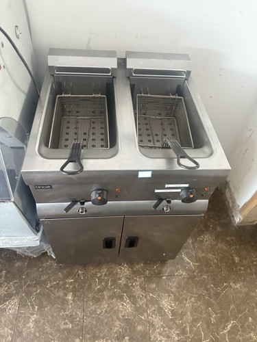 Lincat floor model deep fat - deep,