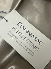 DANNIMAC-PETITE -FITTING-WOMAN