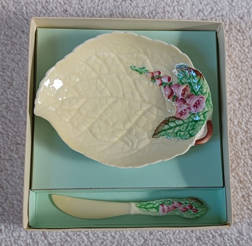 Carlton ware yellow foxglove - yellow,