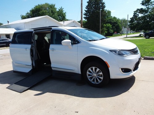 2017 chrysler pacifica - 2017,