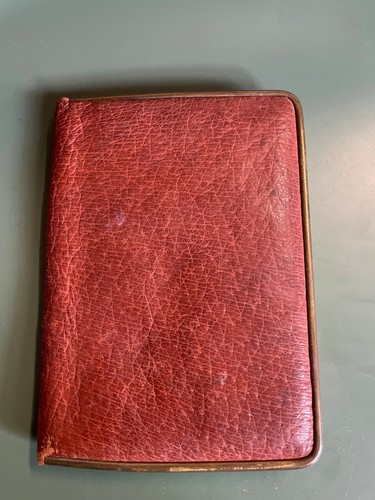 Vintage cigarette case - cigarette, pigskin