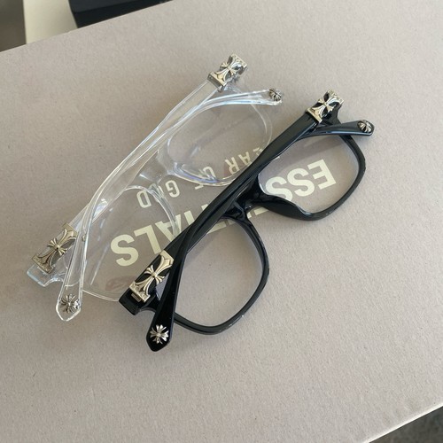 Pairs chrome hearts - 2, of
