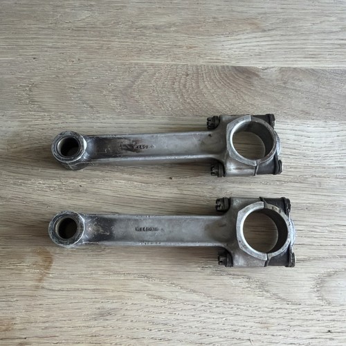 Triumph e1450 conrods - triumph,