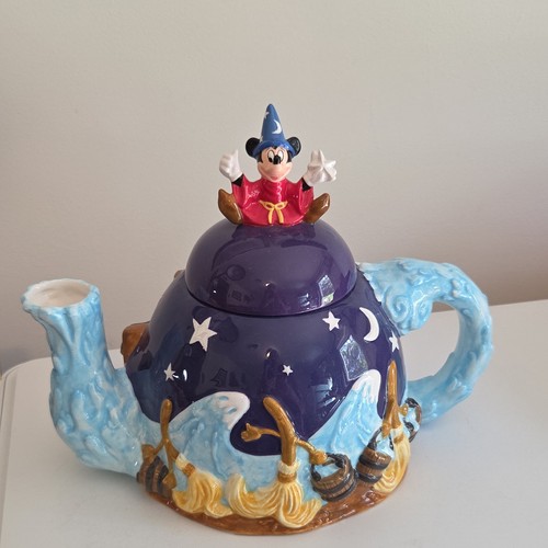 Disney fantasia sorcerer - disney,