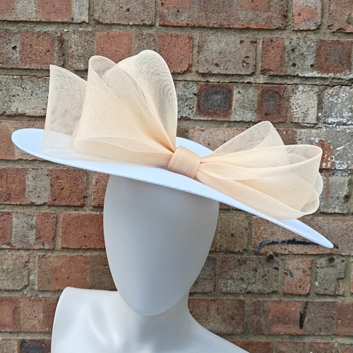 White nude large fascinator - white,