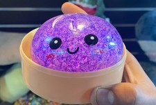 Glitter dumpling squishy In