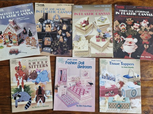 Bundle vintage plastic - bundle,