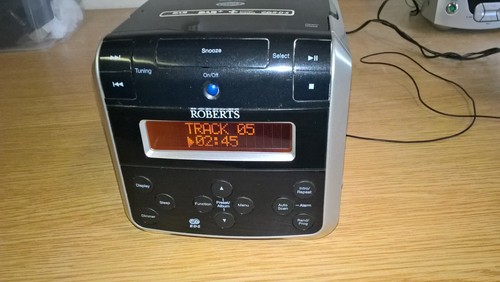 Roberts sound cube shaped - cube,