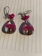 Tree of life handmade in copper in resin bead style 12 teardrop fuchsia