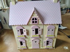 Child's Dollhouse (Early