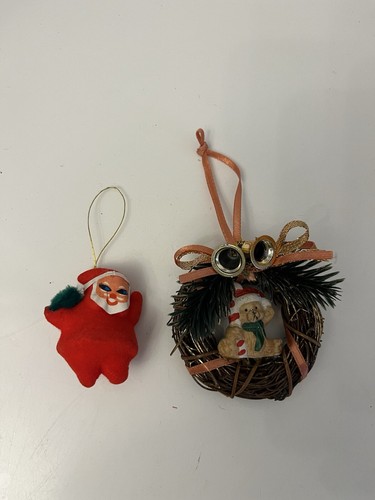 Flock red santa and wreath - flock,