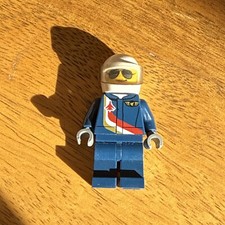 Lego Minifigure City - Airshow